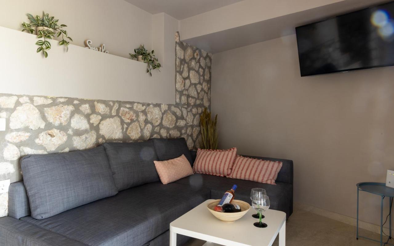 Villa Marcon Stone House Nikiana Exterior foto